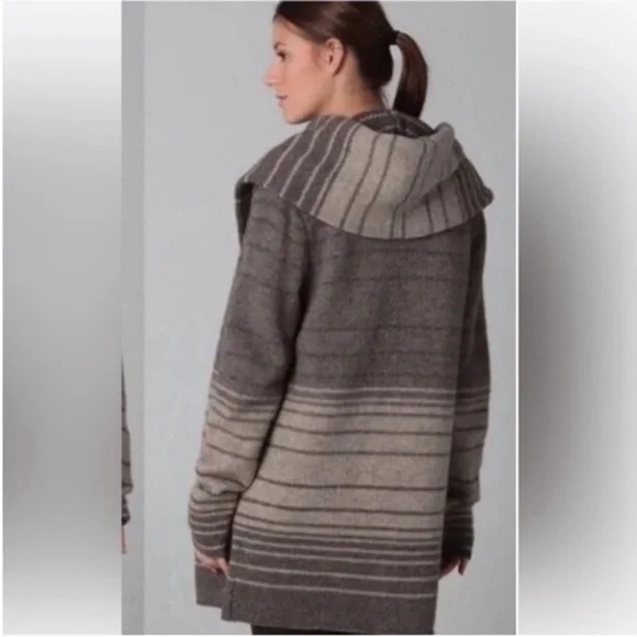 VINCE Yak/Wool Tan Taupe Ombre Hooded Cardigan Sz Small - Picture 3 of 13
